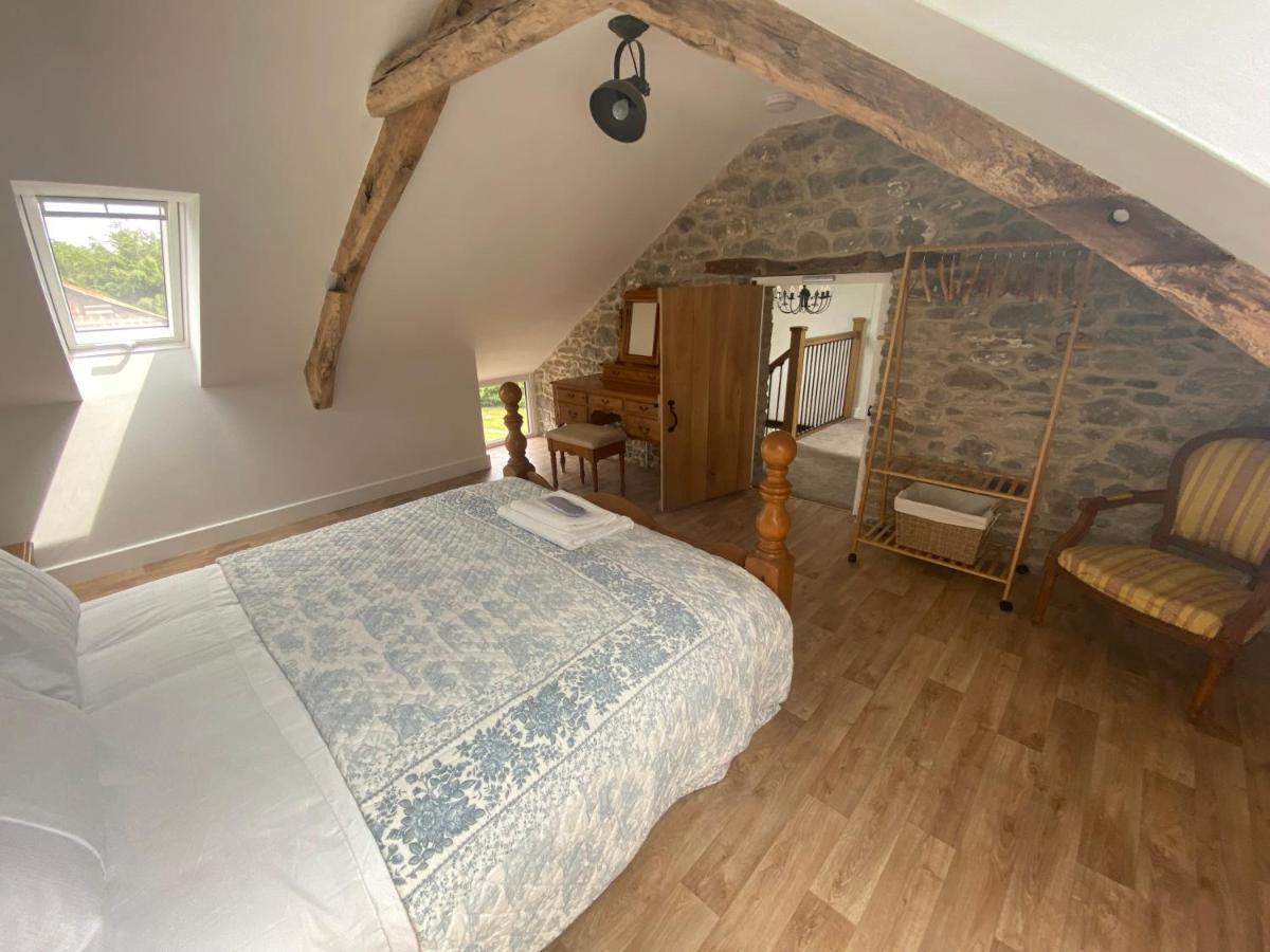 Pippin Lodge Llanwrda Eksteriør bilde
