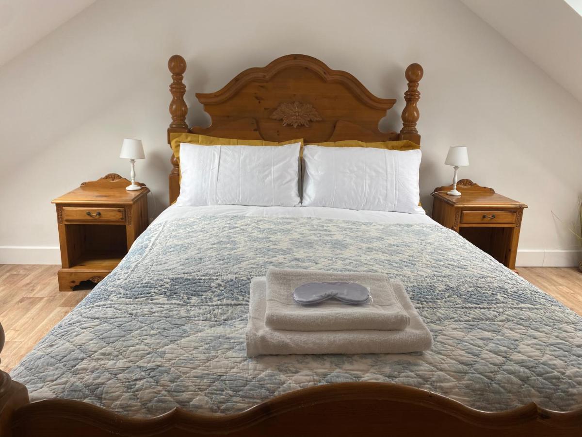 Pippin Lodge Llanwrda Eksteriør bilde